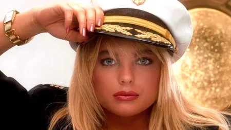 Erika Eleniak, cunoscută pentru rolul din 