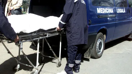 CRIMĂ ÎN SUCEAVA. Un bărbat a murit după ce a fost bătut cu ciocanul de un consătean la care mersese în vizită