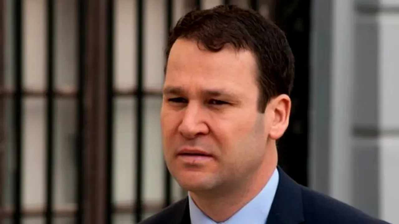 Primarul Sectorului 3, Robert Negoiţă, urmărit penal de DNA pentru abuz în serviciu