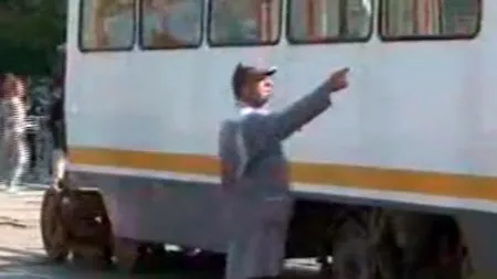 Circulația tramvaielor în zona Calea Rahova - Progresului din Capitală, oprită din cauza unei avarii. UPDATE
