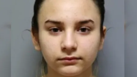 S-a dus să ducă gunoiul și nu sa mai întors acasă! O adolescentă din Alba a dispărut. Cine o vede este rugat să sune la 112