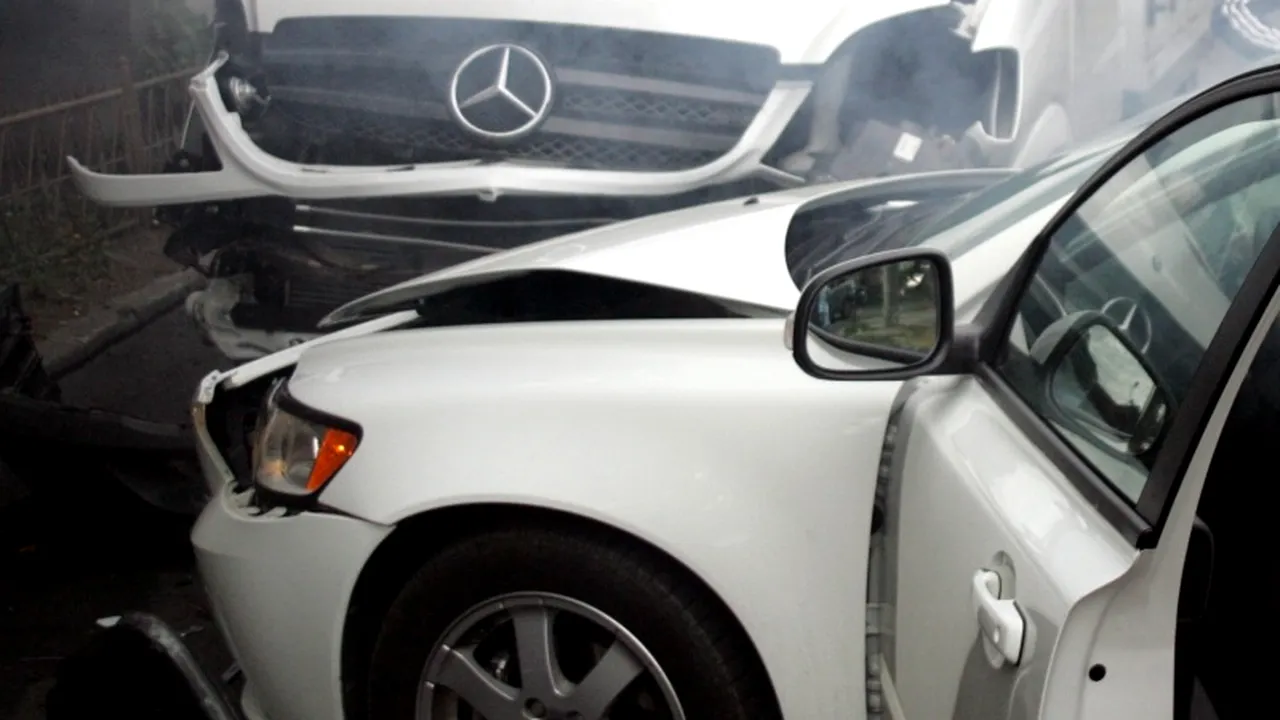 Cât mai costă o asigurare RCA. Care este cea mai ieftină poliță din piață