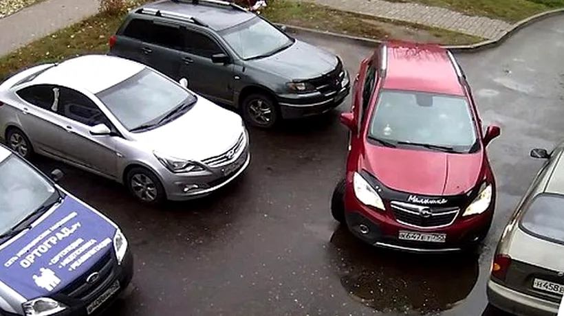 VIDEO. Tentativele unui șofer de a-și parca SUV-ul în Rusia au devenit virale

