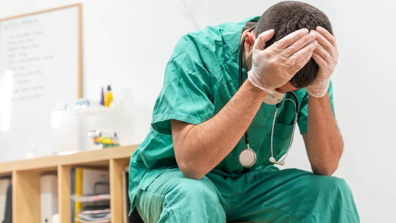 Bolnavii cronic se pot înscrie pentru vaccinare cu ajutorul oricărui medic: „Sunt pacienți care nu sunt înscriși la medici de familie”