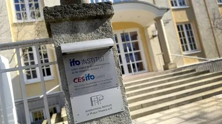 Handelsblatt: Un specialist german avertizează că o ripostă greșită a UE la tarifele lui Trump ar putea genera CRIZĂ mondială