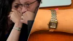 Userista Diana Stoica a minţit că şi-a trecut ceasul Cartier de 10.000 de euro în declaraţia de avere. În documentul publicat pe site-ul Camerei Deputaţilor, nu e menţionată nicio bijuterie