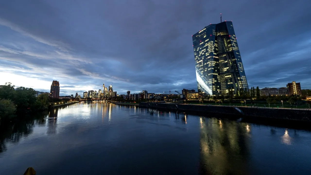 BCE intensifică monitorizarea băncilor europene, pe fondul riscurilor /”Supravegherea este esențială pentru stabilitatea financiară”