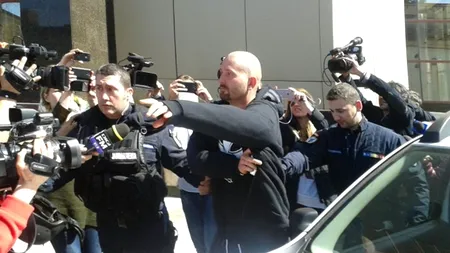 Cheloo nu va fi reținut. Solistul trupei Paraziții, cercetat sub control judiciar