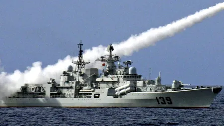 Tensiuni între Tokyo și Beijing. Un distrugător chinez s-a apropiat „prea mult