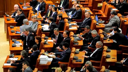 MOȚIUNEA DE CENZURĂ. Negocieri intense: 