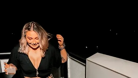 GALERIE FOTO | Transformare uluitoare! Era dependentă de McDonald's, dar un incident umilitor a convins-o să își schimbe radical viața / Cum arată tânăra