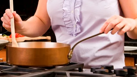 Unul dintre cei mai mari producători alimentari din lume avertizează: În alimentația oamenilor trebuie redus consumul de carne, sare și zahăr