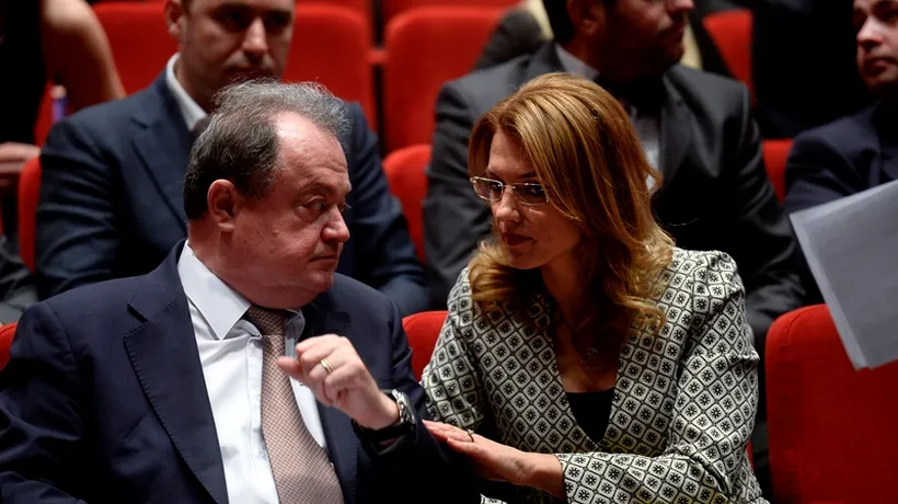 Gorghiu și Blaga: Ponta trebuie să demisioneze imediat;acuzațiile, incompatibile cu funcția de premier