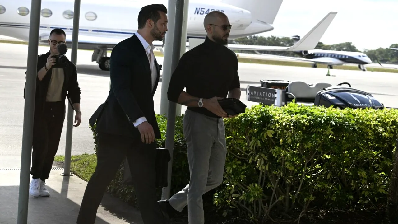 Frații Tate sunt vizați de o anchetă penală în FLORIDA, unde au ajuns după plecarea din România