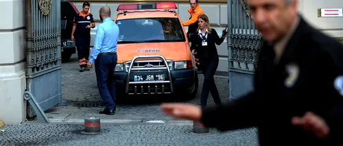 Un bărbat înarmat a fost reținut de poliție după ce a pătruns în sediul partidului AKP din Istanbul