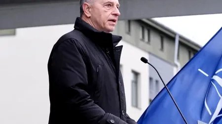 VIDEO | Mircea Geoană îndemn pentru studenți: ”Rămâneți deschiși la nou, investiți permanent în voi și în potențialul vostru ca profesioniști și lideri!”