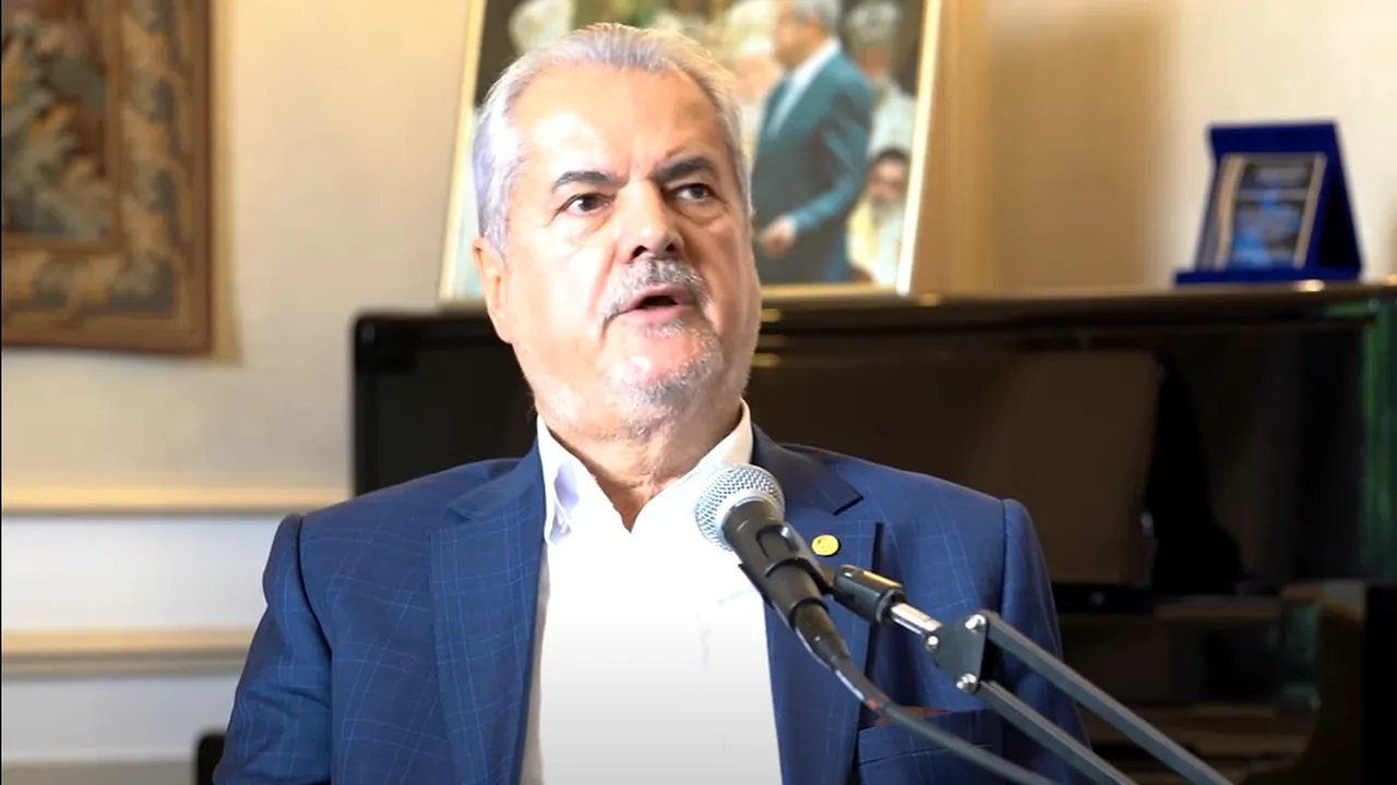 Adrian NĂSTASE: 