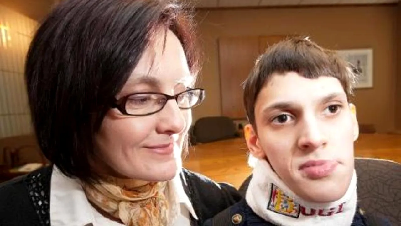 Oficialii federali canadieni au decis să nu o deporteze pe îngrijitoarea româncă și fiica acesteia