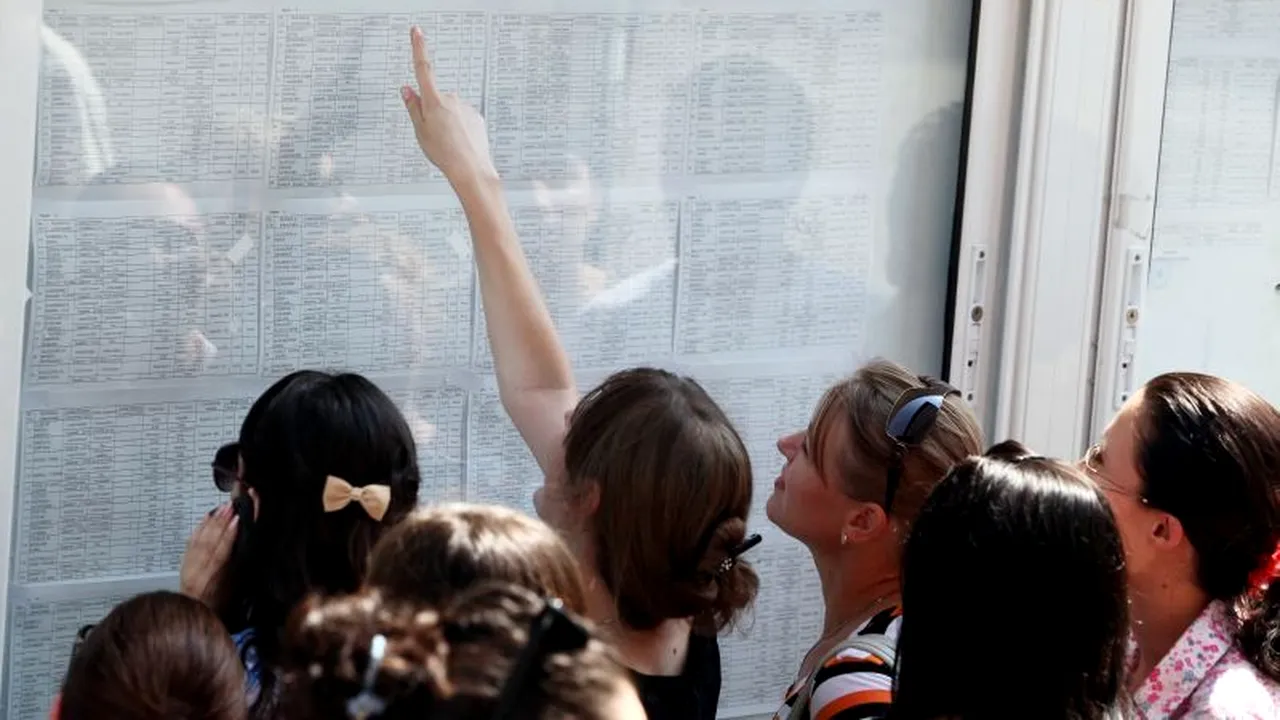 EDU.RO - REZULTATE BACALAUREAT 2012. Câte contestații au fost depuse și care este proba la care vor fi recorectate cele mai multe lucrări