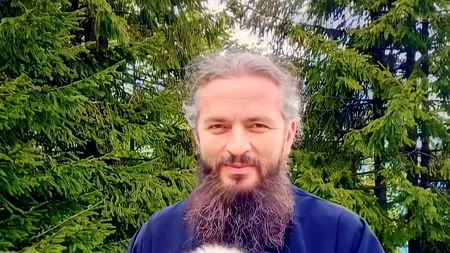 PREOTUL care i-a criticat pe iubitorii de animale, contrazis de un călugăr: „Dumnezeu a făcut totul cu rost”