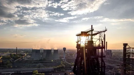 Combinatul siderurgic Liberty Galați riscă să rămână fără energie electrică. Prefectul județului cere ajutorul Guvernului