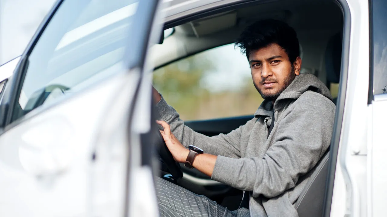 Cât a ajuns să câștige un șofer profesionist din India angajat în România. E criză mare de șoferi de camion la noi