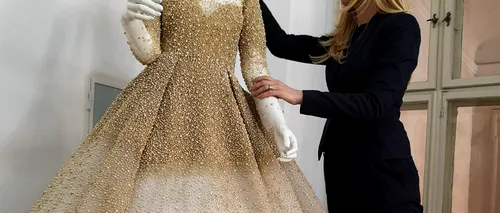 O rochie de mireasă UNICAT a făcut senzație la Cluj. Costă 10.000 de euro și cântărește 10 kilograme