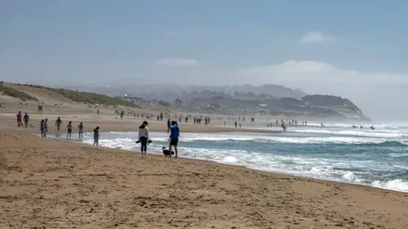 Mii de tineri au plecat deja spre LITORAL. Stațiunea preferată a rămas Costinești