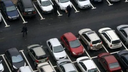 Cluj: O șoferiță a bătut un bărbat care a oprit mașina pe locul ei de parcare