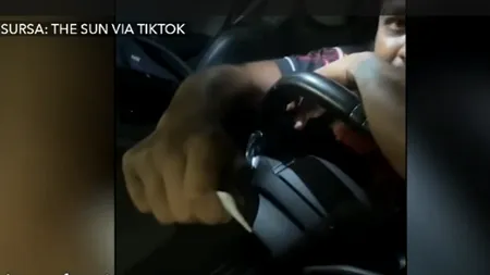 Un bărbat a rămas BLOCAT în bolidul de lux pe care voia să îl fure. Imagini cu hoțul prins de proprietar