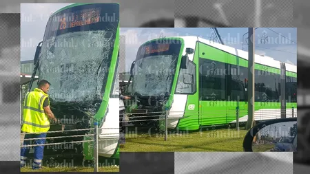 FOTO | Tramvai deraiat în București. UPDATE: Circulația a fost reluată