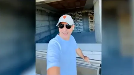 Dan Negru, despre celebra PASARELĂ din Mamaia care este lipită de un bloc: „Asta e distanța dintre particular și stat”