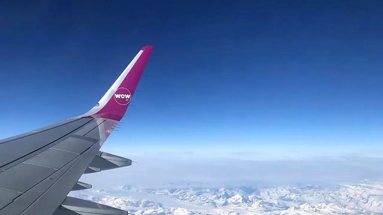 O companie aeriană și-a ANULAT toate zborurile: Mii de pasageri sunt AFECTAȚI