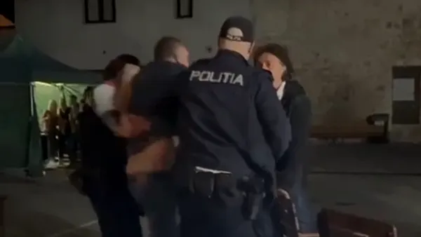SCANDAL de pomină în miezul nopții. Președintele UDMR Brașov a fost scos în cătușe de oamenii legii