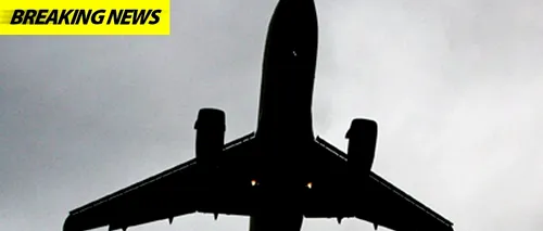 Malaysia Airlines a „pierdut contactul cu un avion cu 239 de persoane la bord. Urme de carburant, reperate în mare. Un distrugător american va ajuta la căutarea aeronavei