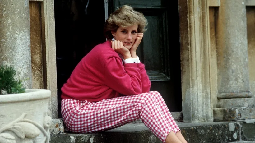 Rochii purtate de Prințesa Diana, vândute pentru 500.000 de dolari