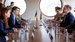Aflat în Lituania, Miruţă propune teme pentru Summitul de la Ankara, la care e posibil să nu mai participe. Interimatul său la Ministerul Apărării expiră până atunci