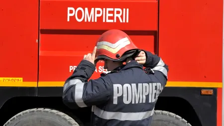 Tentativă de sinucidere în București. Un bărbat a dat FOC apartamentului în care locuia