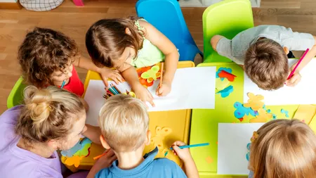 Calendarul înscrierilor la creșă și grădiniță 2024. 27 mai, PRIMA zi în care părinții pot depune cererile