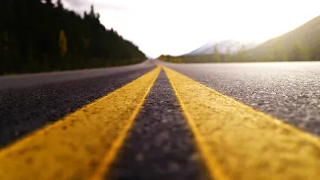 Trafic restricționat pe timpul nopții pe două autostrăzi din România