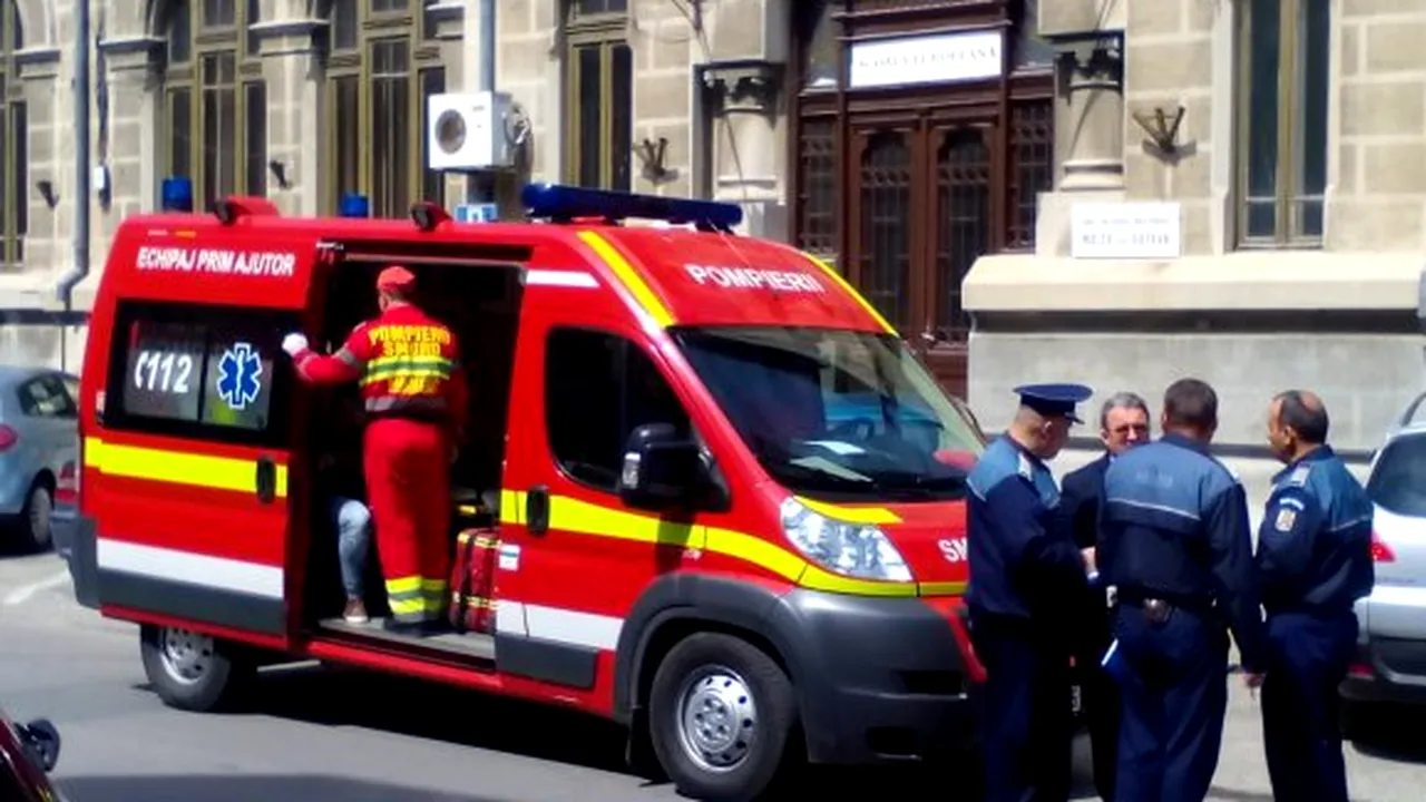 Ce au pățit cei doi elevi din Constanța, prinși în timp ce consumau etnobotanice în școală