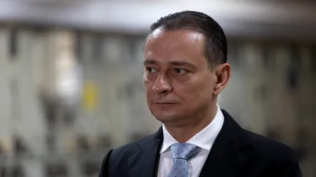 Daniel Băluță: „Lucrurile nu au cum să meargă mai bine când un om se leagă cu lanţuri de scaun şi spune că: dacă voi nu mă vreţi, eu vă vreau”