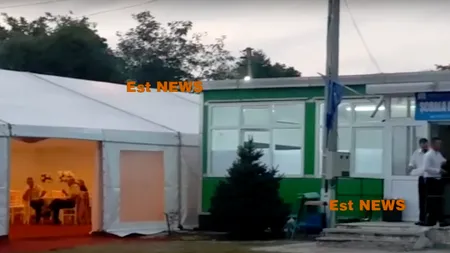 Scenariu de Kusturica la Vaslui: Consilierii locali PSD au LEGALIZAT petrecerile în CURTEA ȘCOLII înainte de NUNTA primarului PSD. IMAGINI cu nuntașii în cortul unde au petrecut TOATĂ NOAPTEA