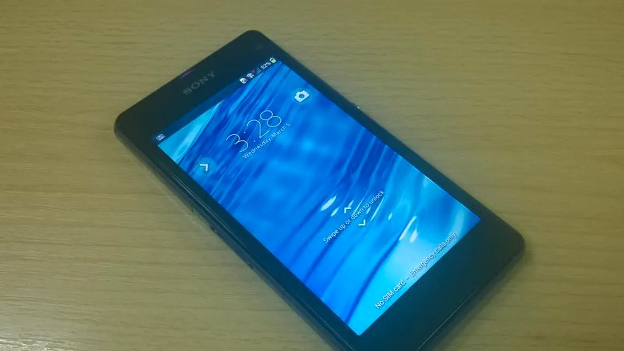 UN GADGET PE ZI. Sony Xperia Z1 Compact - primul „Mini