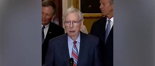 19 secunde de tăcere. Liderul senatorilor republicani se blochează în timpul unui discurs. McConnel: M-am împiedicat