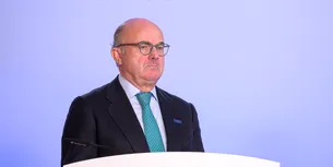 <span style='background-color: #0e15d6; color: #fff; ' class='highlight text-uppercase'>ANALIZĂ</span> Vicepreședintele BCE avertizează că instabilitatea geopolitică afectează semnificativ activitățile economice ale UE, generând riscuri FINANCIARE