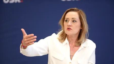 Elena Lasconi acuză PNL că o amenință 