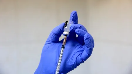 Agenția Europeană a Medicamentului investighează 62 de cazuri rare de cheaguri de sânge, la nivel global 