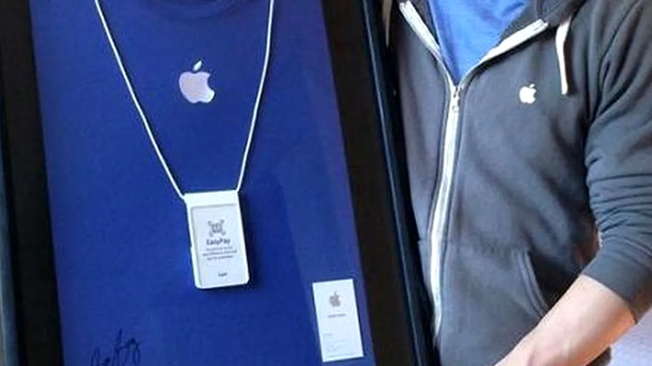 Cum strânge fostul angajat „Samsung
