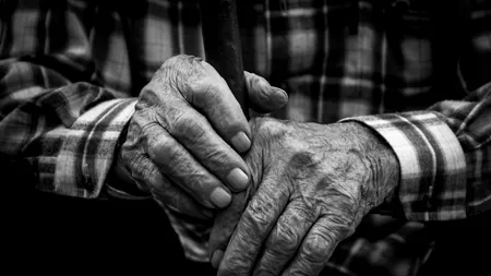 POST-COVID. Care este starea de sănătate a celui mai în vârstă bărbat român vindecat de coronavirus. A câștigat lupta cu virusul la 92 de ani!
